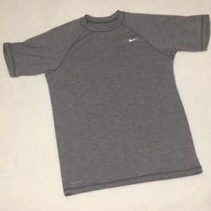 NWOT Nike Dry Fit t-shirt